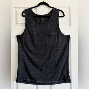 H&M Man’s Charcoal Gray Top